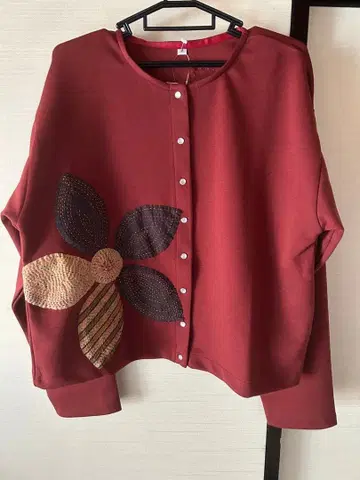 핸드메이드 자수 아플리케 부착 겉옷 25-210