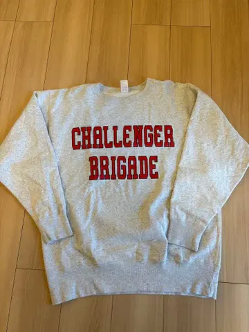 CHALLENGER 맨투맨 M