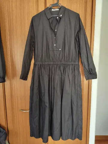 미니 페르호넨 블랙 롱 원피스