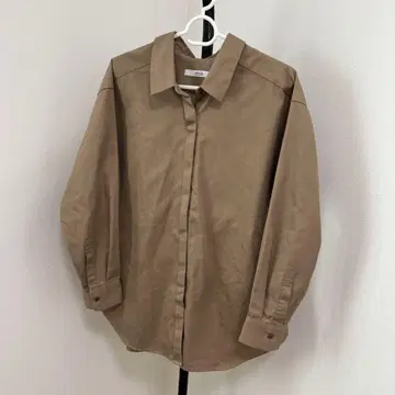 relume 베이지 긴팔 셔츠