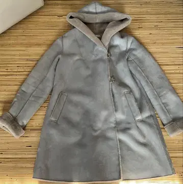 코트 Katharine Ross