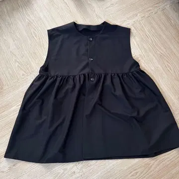 reca 페플럼 베스트 + 테이퍼드 팬츠 세트 블랙