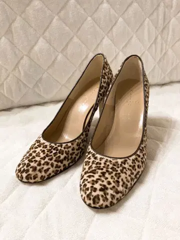 레오파드 무늬 하이힐 8cm