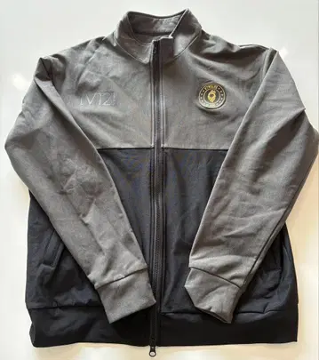 V12 Vtwelve 집업 트레이닝복 L 사이즈