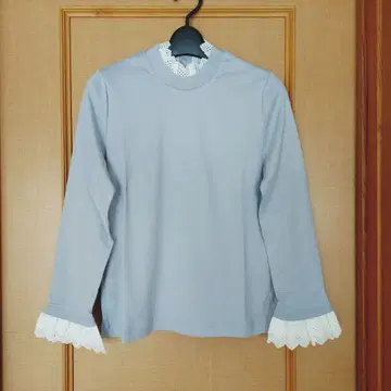 [ 미사용 ] 제인 마플 레이스 프릴 풀오버 블루 그레이