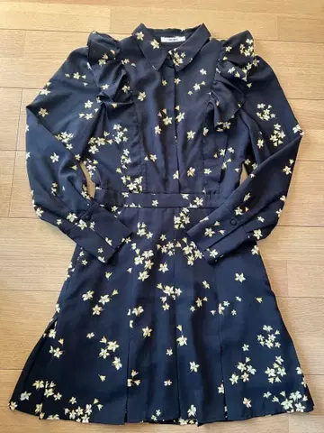 snidel 꽃무늬 프릴 장식 블랙 원피스 0