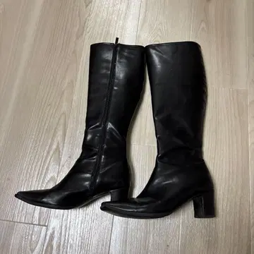 디홀릭 블랙 가죽 롱 부츠 중간 힐