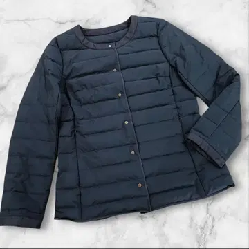 컨디션 최상 세시오세라 라이트 다운 노카라 자켓 네이비