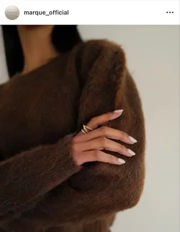 미사용 새상품 MARQUE 브라운 니트 스웨터