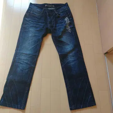 Red Pepper 스컬 자수 다크 블루 데님 size 31