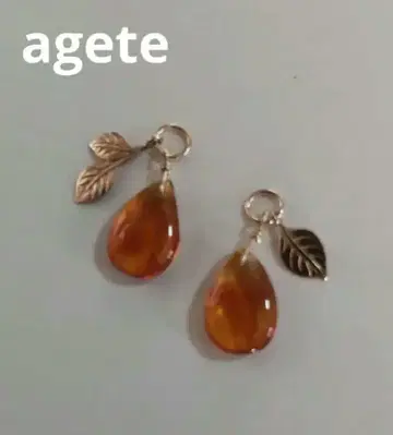 agete 귀걸이 참 앰버