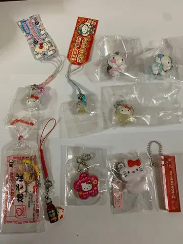 헬로키티 지역 한정 스트랩 외 묶음 판매