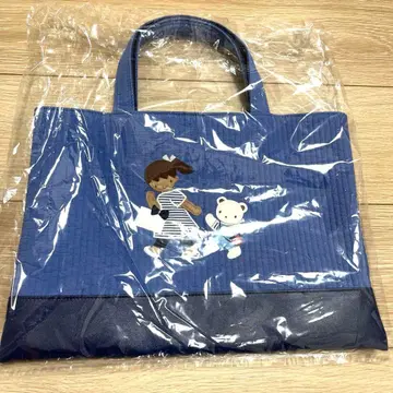 새상품 파밀리아 비오는날 milk 콜라보 백