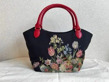 Think Bee! 핸드백 토트백 플라워 자수 블랙