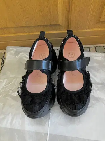 YOSUKE 통굽 스니커즈 새상품급 요스케