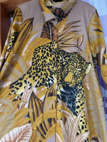 레오파드 무늬 겉옷 프리 사이즈