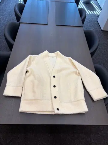 yori 아이보리 가디건