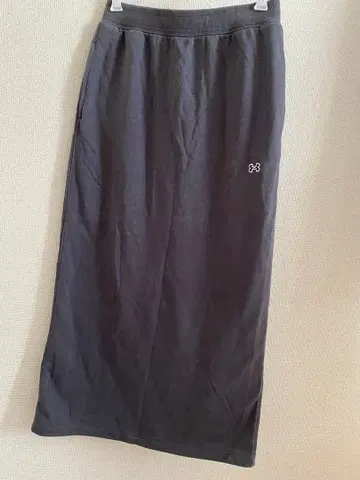 언더아머 롱 스커트 M