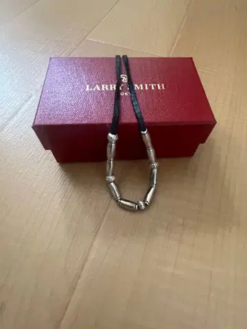 LARRY SMITH 실버 비즈 세트