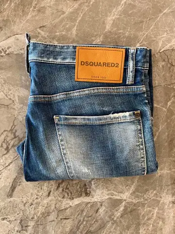 DSQUARED2 데미지 가공 데님 팬츠