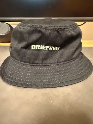 BRIEFING 블랙 버킷햇