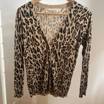 zara 레오파드 무늬 가디건