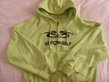 스팅워터 후드 부착 후드티 라임 그린