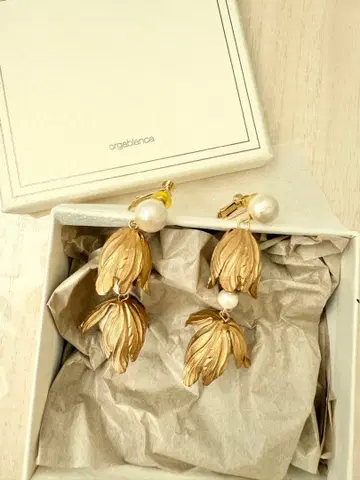 orgablanca 오르가블랑카 골드 플라워 펄 귀걸이
