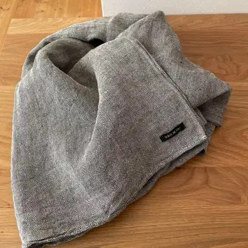 올드맨즈테일러 R&D.M.Co- 헤링본 스톨