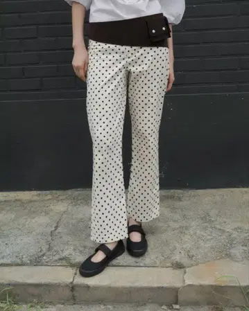 ZARA 도트 무늬 미니 FLARE 팬츠