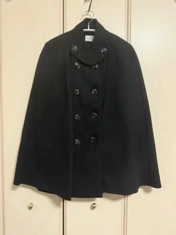 [ 가격 인하 ] VELLRICH 벨리치 판초 코트 텐치무