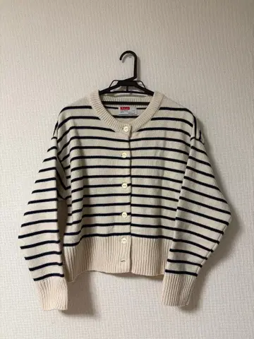 Vulcain 스트라이프 니트 가디건 긴팔