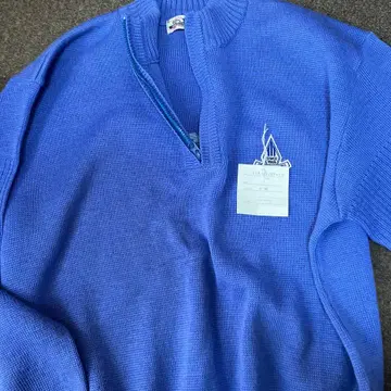 스카이라인 레이싱 팀의 니트