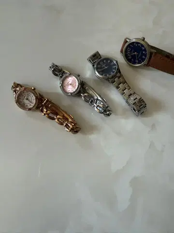 여성용 시계 4개 세트