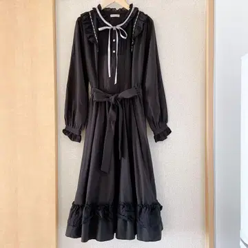 엑시즈팜 블로킹 롱 원피스