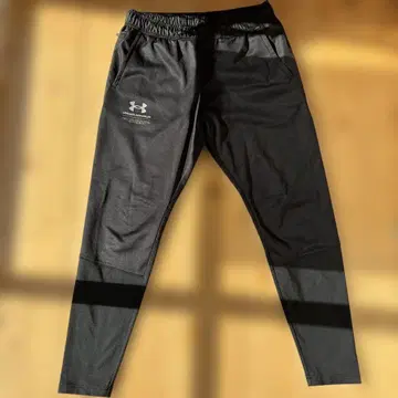 언더아머 블랙 조거 팬츠 XL 새상품급