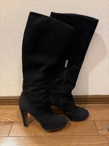 블랙 스웨이드 롱 부츠