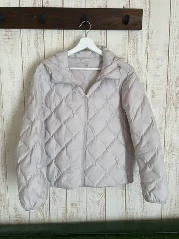 유니클로 퍼프 테크 후드티