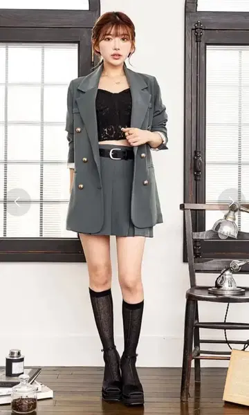 다리치 박스 플리츠 미니 스커트 자켓 셋업