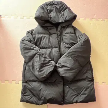 UNIQLO 블랙 다운 자켓 S 사이즈