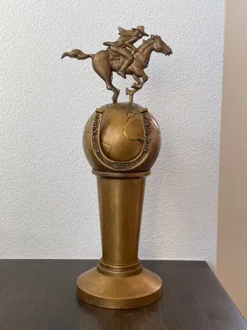 죠죠의 기묘한 모험 스틸 볼 런 제일복권 트로피 a상