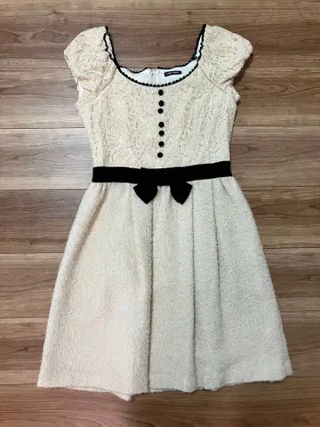 레스트로즈 원피스 화이트 귀여운 청순 양산형