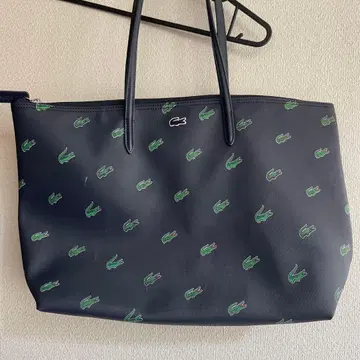 Lacoste 네이비 토트백