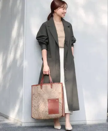 A VACATION 아바케이션 토트백 TANK 페이즐리