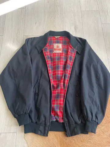 바라쿠타 BARACUTA 블루종 34 사이즈 블랙