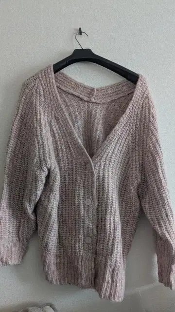 미스틱 V넥 가디건 F 사이즈