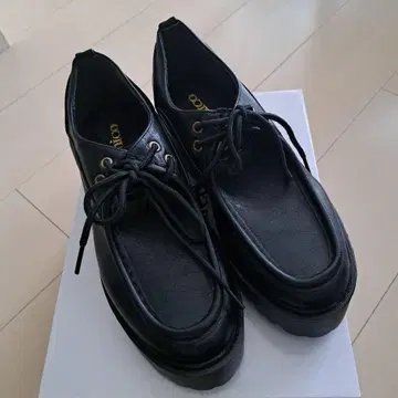 Chico 블랙 로퍼 통굽