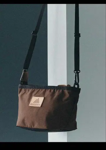 IL BISONTE x GREGORY / EASY SHOULDER