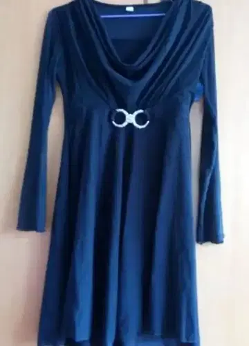 긴팔 드레이프 원피스