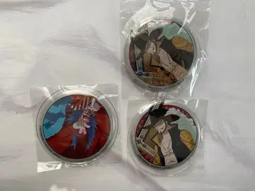 원피스 USJ 캔뱃지 미호크 배기